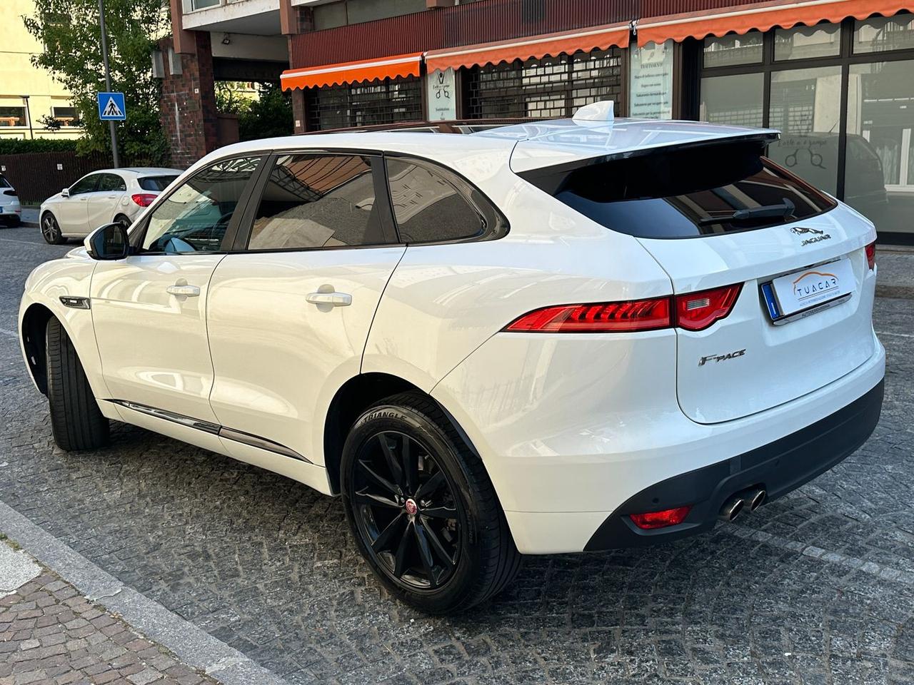Jaguar F-Pace R-Sport 2.0 20d Turbo #11029