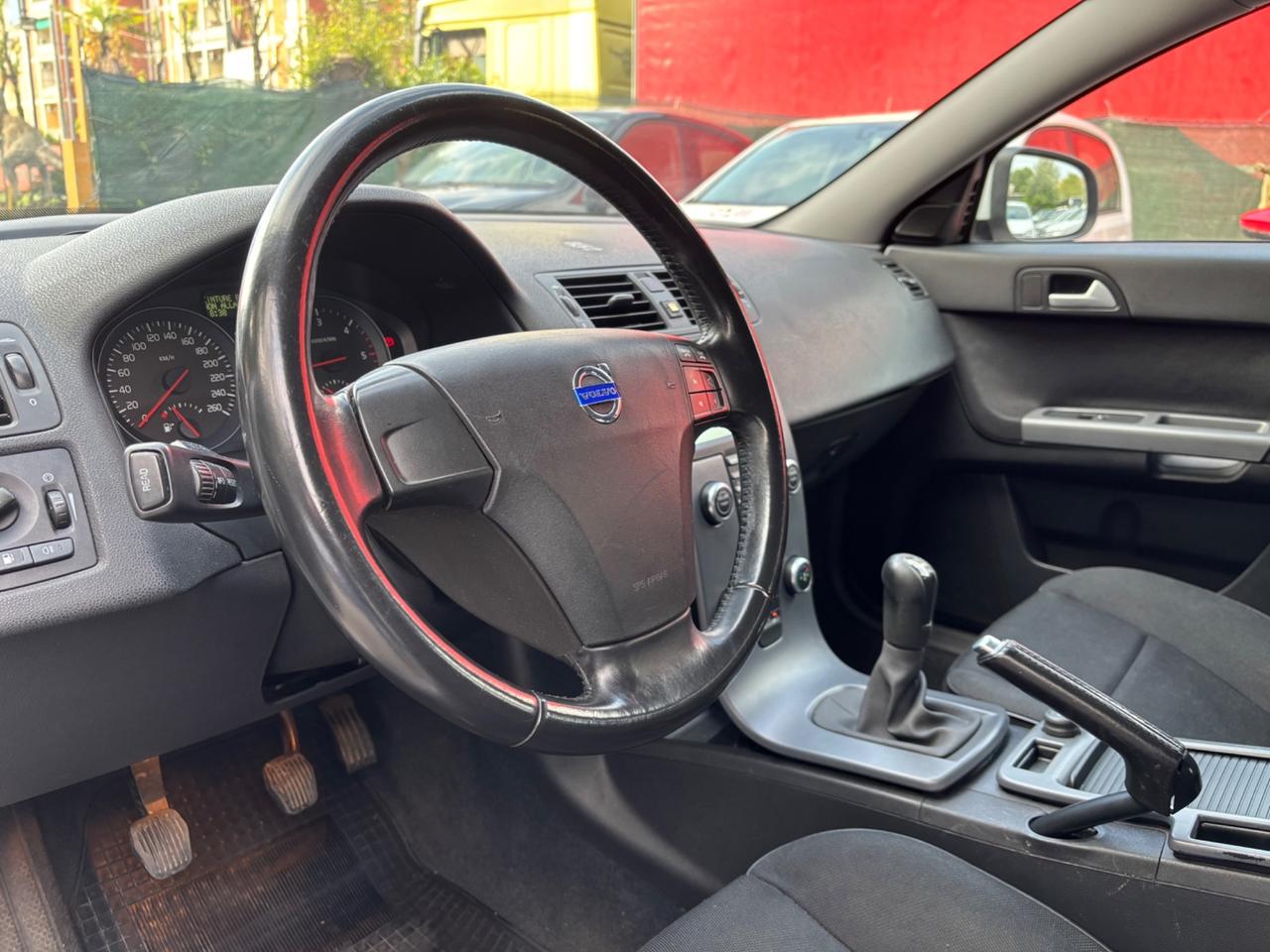 Volvo V50 D2 POLAR OK Neopatentati
