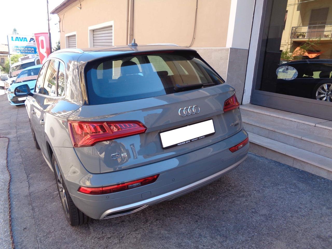 Audi Q5 40 2.0 TDI 190CV quattro S tronic Business (Finanziabile)