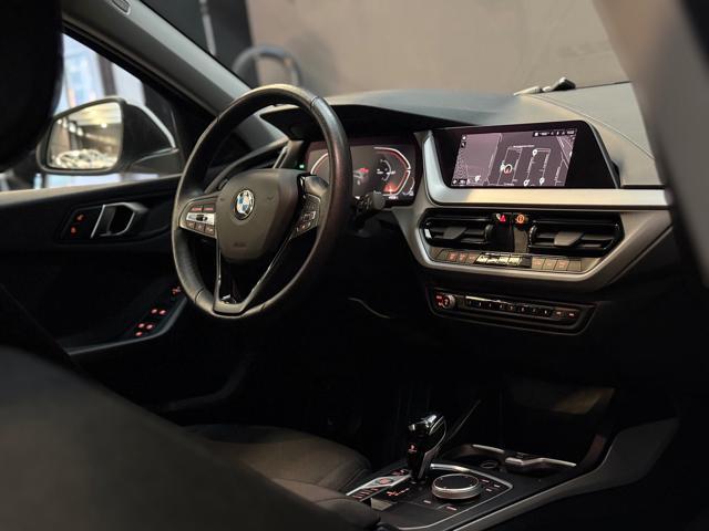 BMW 116 d 5p. Advantage