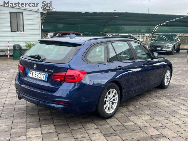 BMW 318 318d Touring Business Advantage - targa FX690DT -