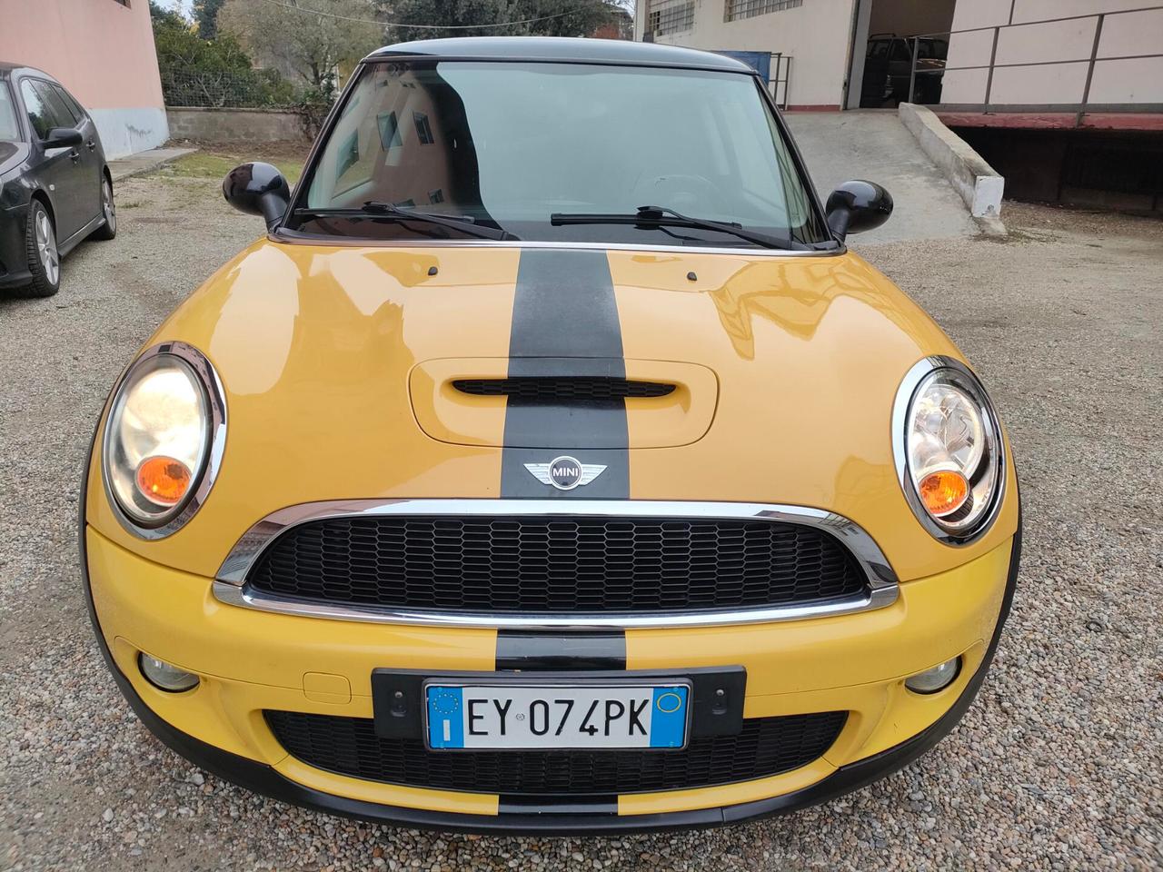 Mini 1.6 16V Cooper S 128kw