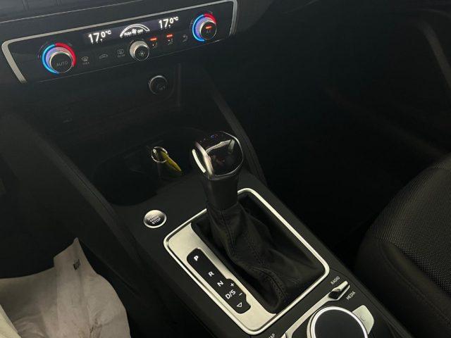 AUDI Q2 30 TDI S line Edition