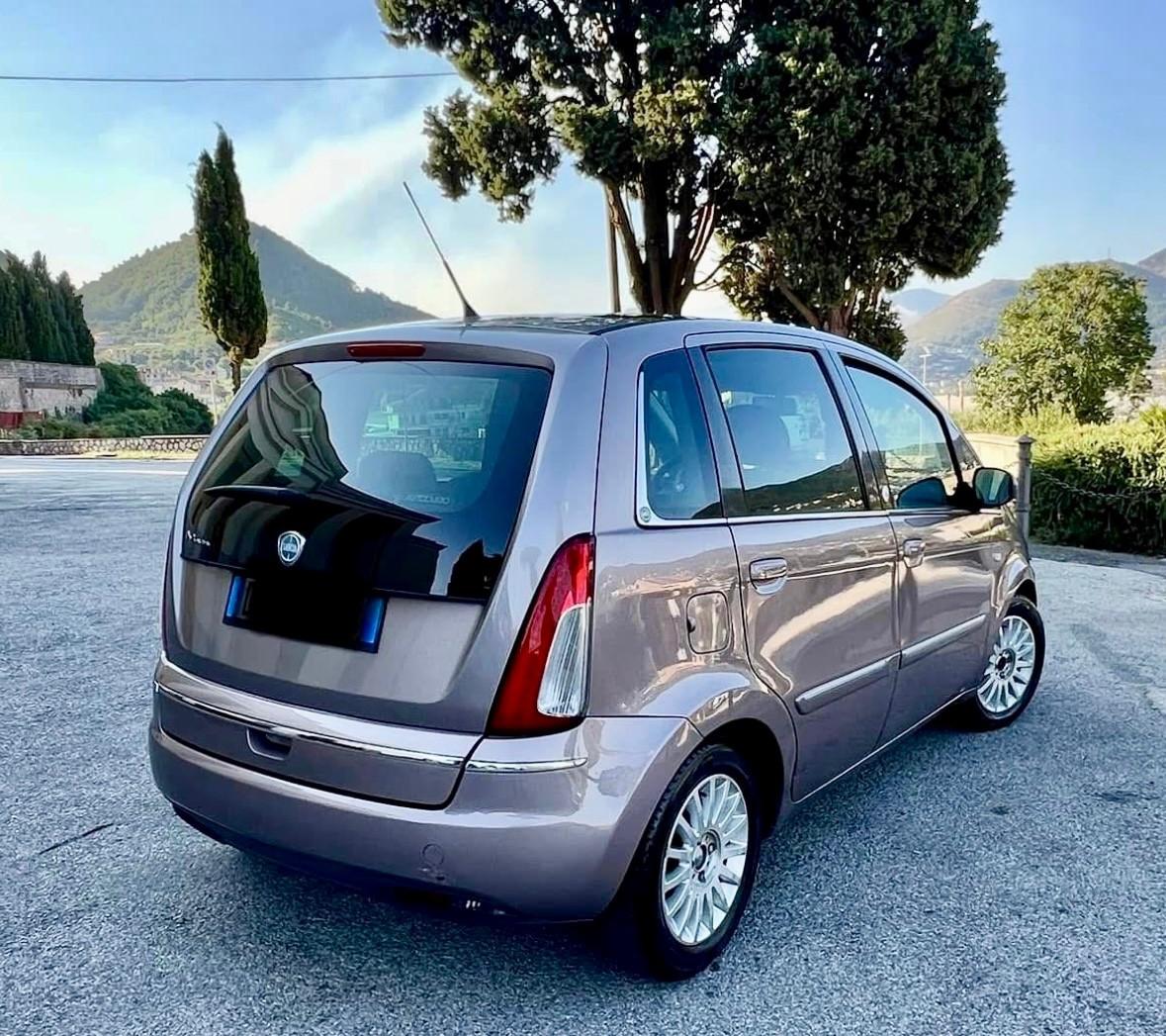 Lancia MUSA 1.4 Argento Ecochic GPL