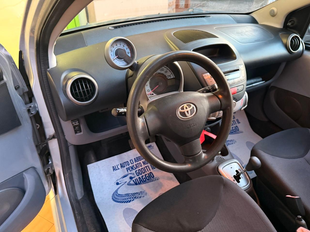 Toyota Aygo 1.0 12V VVT-i 5 porte Sol GPL