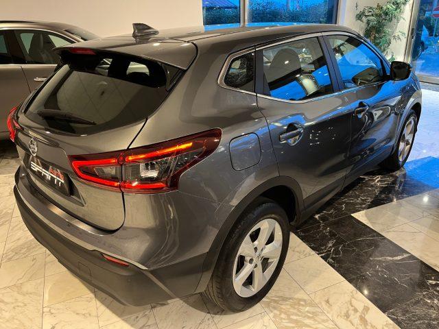 NISSAN Qashqai 1.3 DIG-T 140CV BUSINESS 6M.