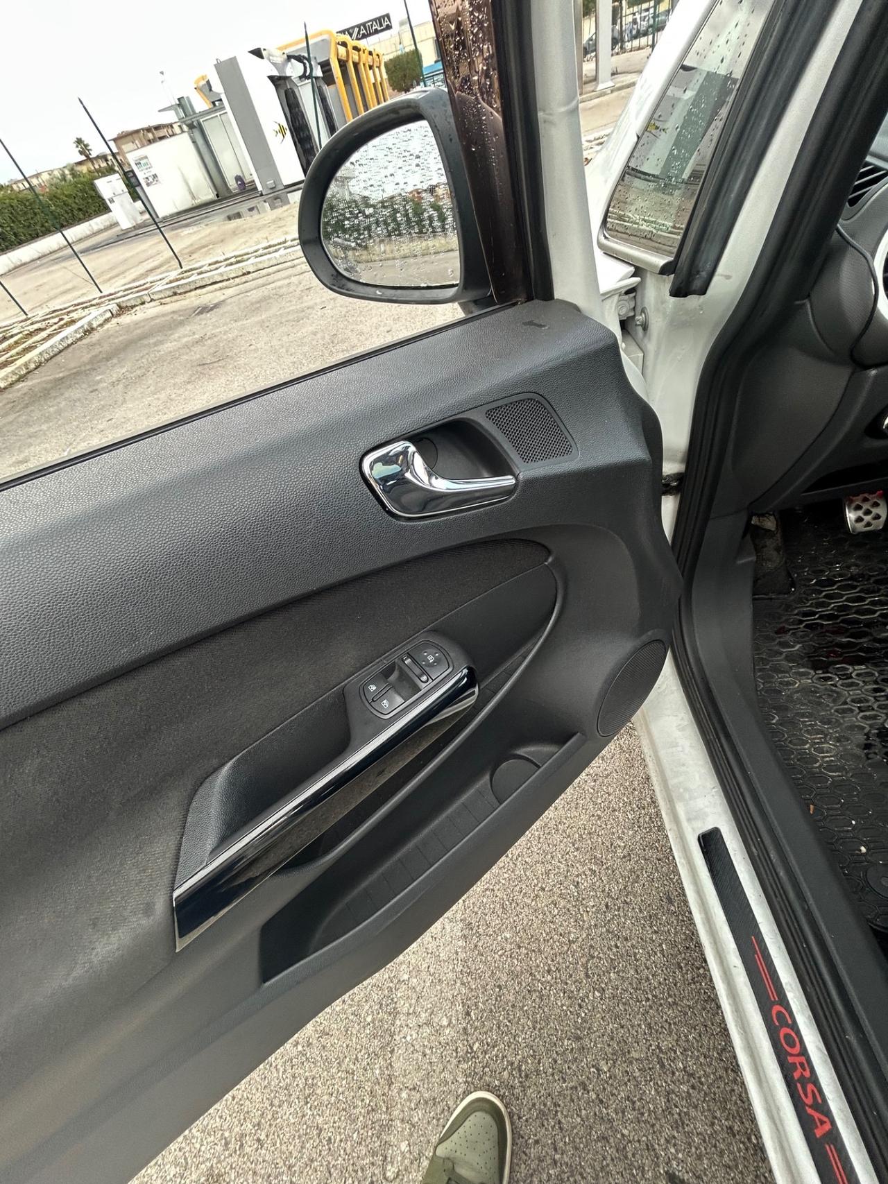 Opel Corsa 1.7 CDTI 130CV 3 porte b-color Sport