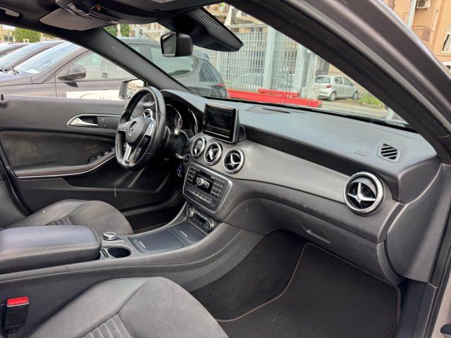 MERCEDES-BENZ GLA 200 CDI Automatic Premium