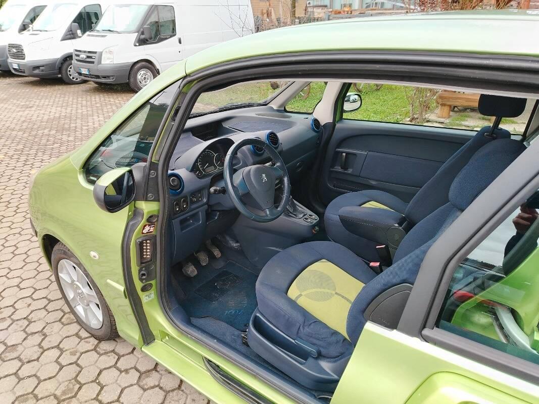Peugeot 1007 1.4 hdi Trendy