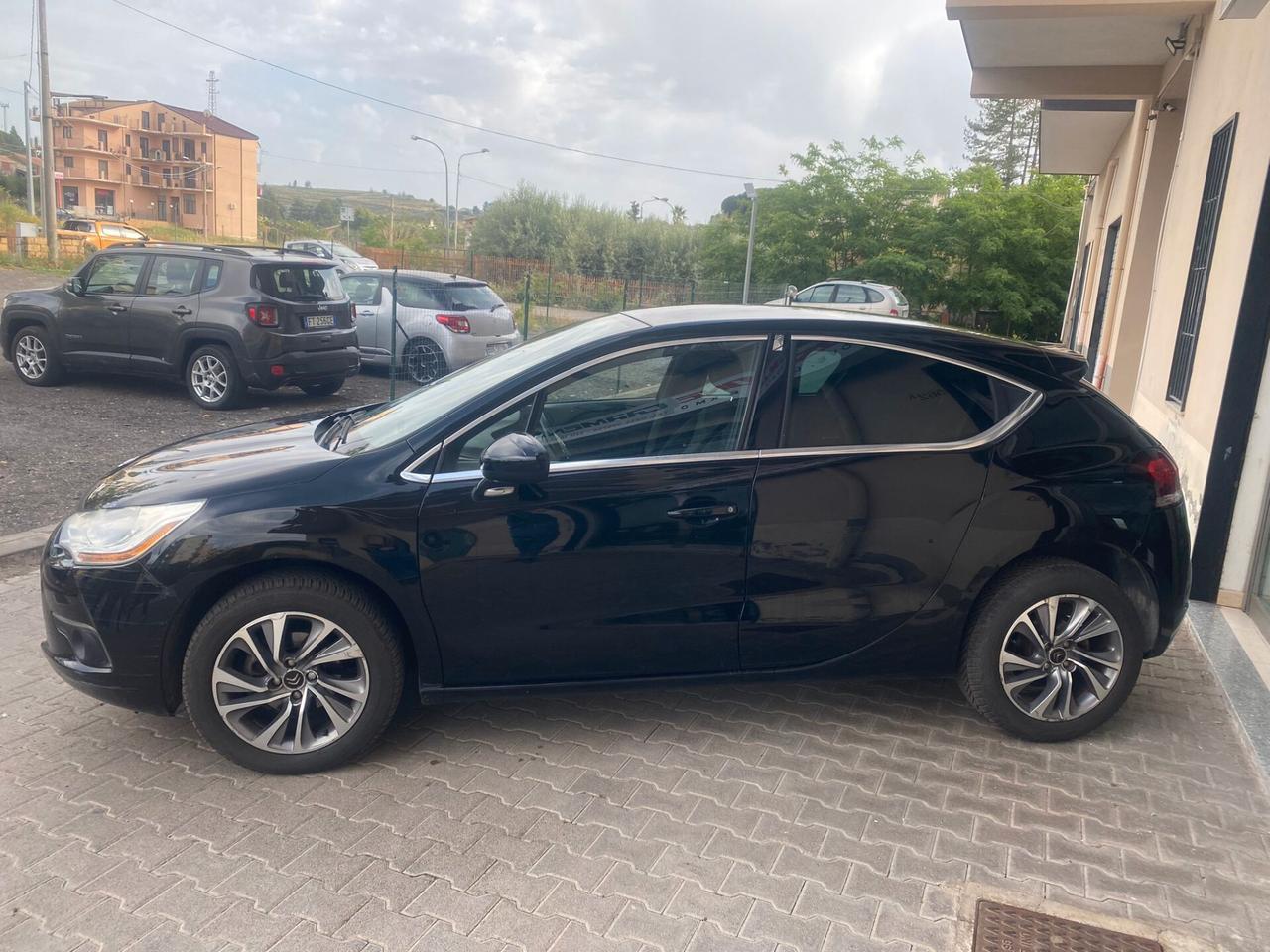 Ds DS4 DS 4 1.6 e-HDi 110 airdream Business