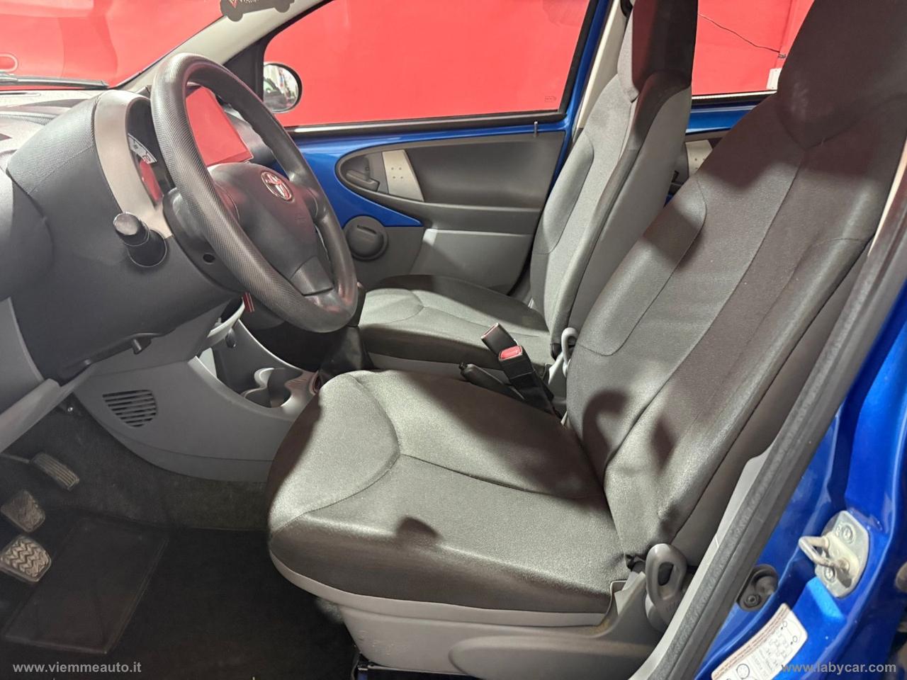 TOYOTA Aygo 1.0 VVT-i 5p. Now
