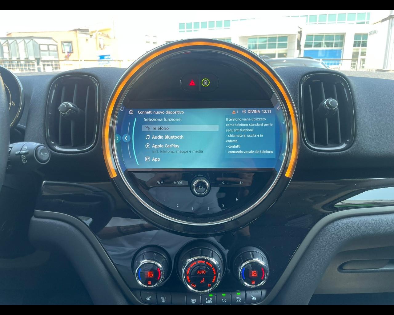 MINI Mini Countrym.(F60) - Mini 2.0 Cooper D Business Countryman