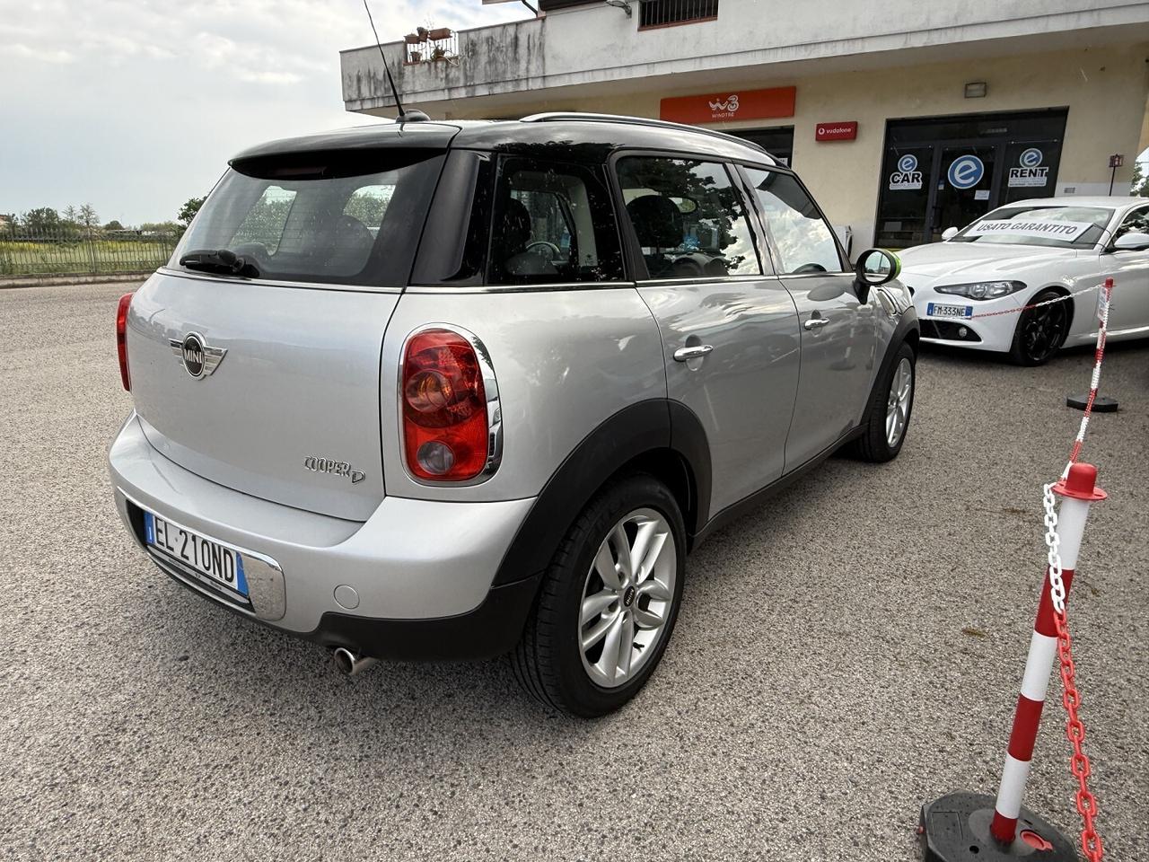 MINI 1.6 COOPER D COUNTRYMAN ADATTA NEOPATENTATI