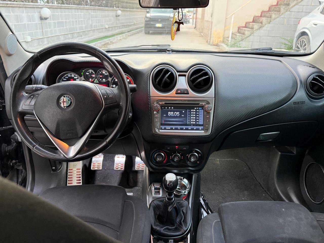 Alfa Romeo MiTo 1.6 JTD Distinctive Sport Pack