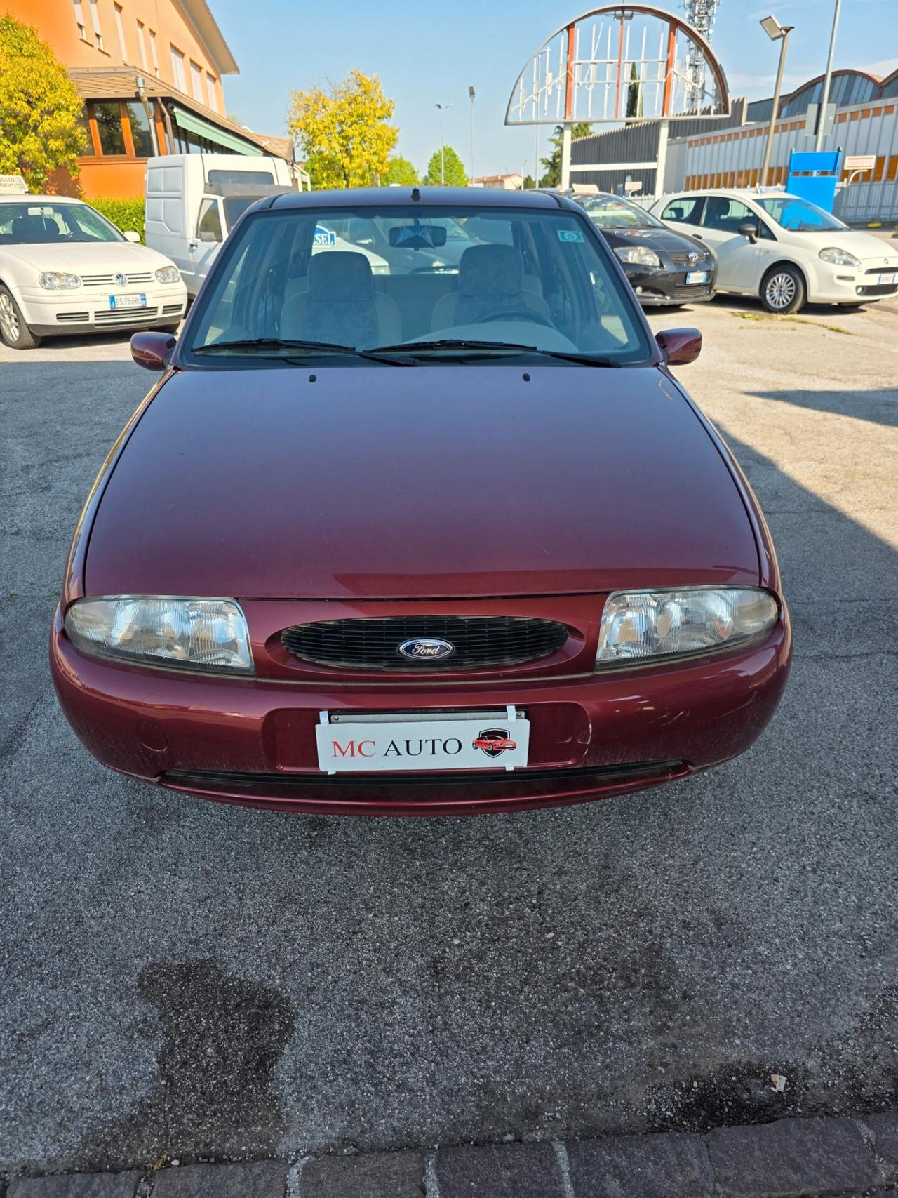 Ford Fiesta 1.2i 16V cat 5 porte Ghia con 150.000km Unicoproprietario