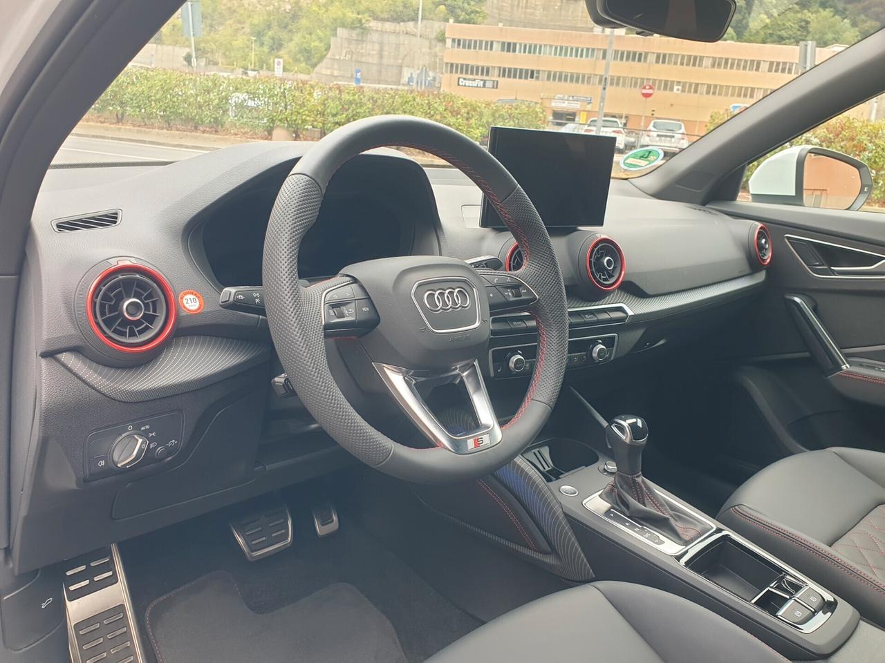 Audi Q2 35 TFSI S tronic line Edition