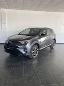 Toyota RAV4 Rav4 2.0 d-4d Lounge 2wd mt my17