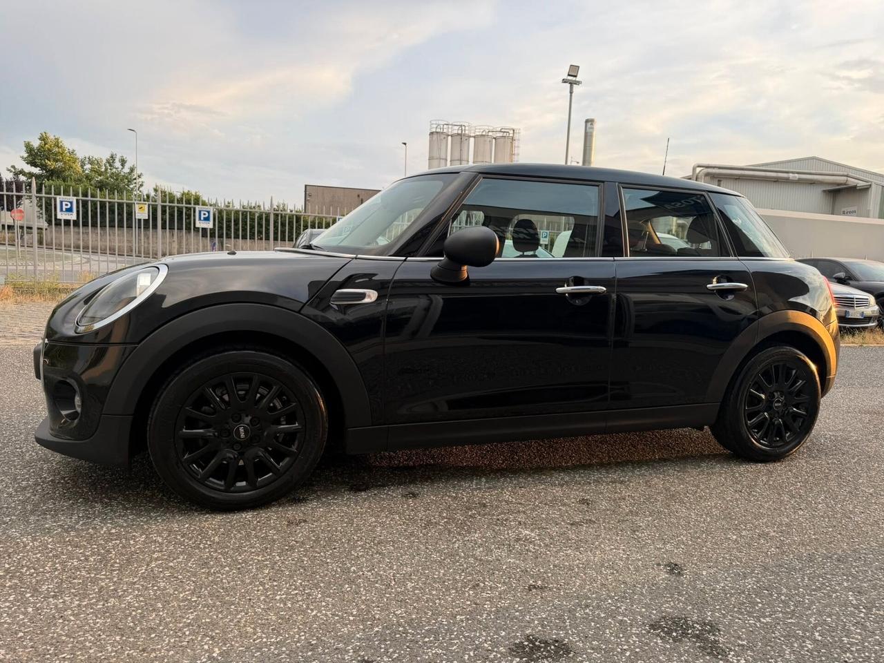 Mini 1.5 Cooper D Baker Street