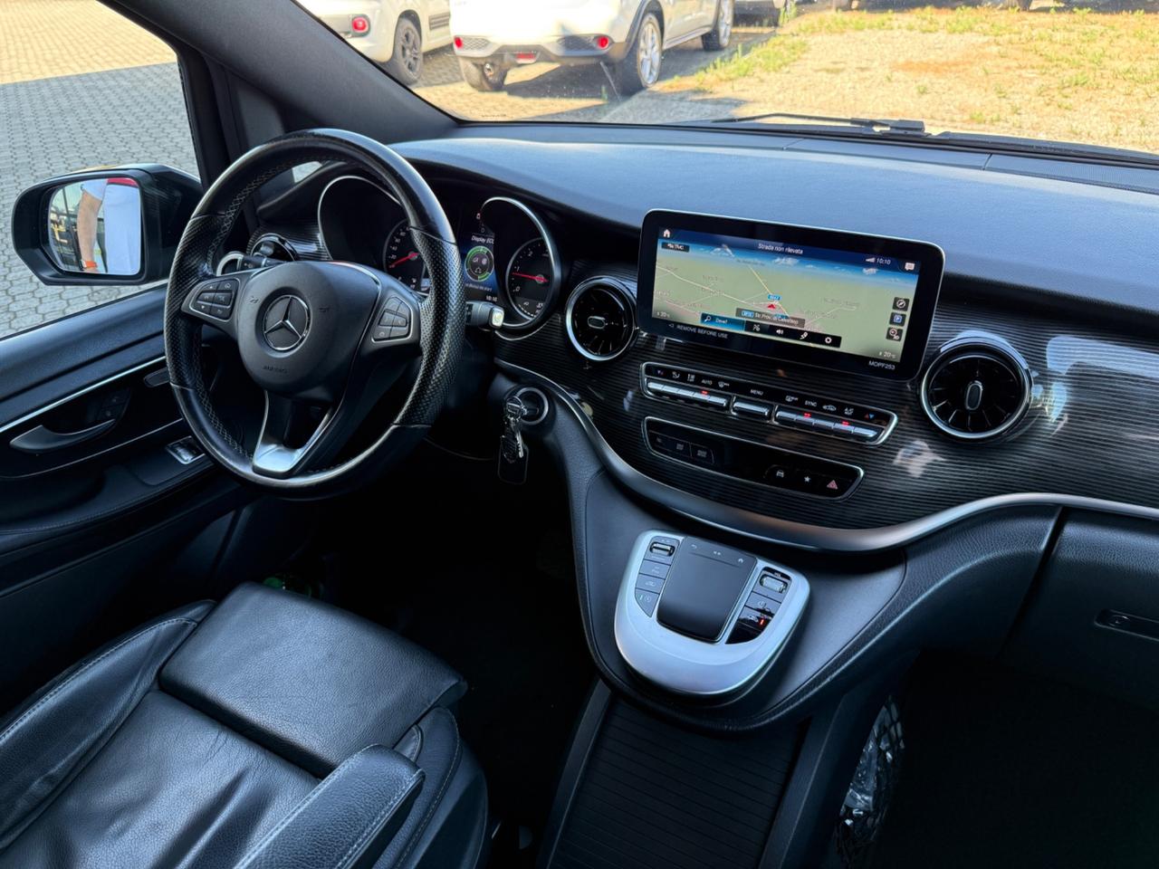 Mercedes-benz V 300 d Automatic Premium Extralong
