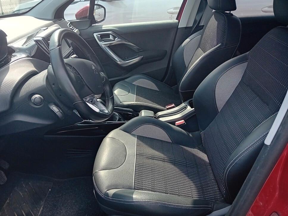 Peugeot 2008 BlueHDi 100 Allure