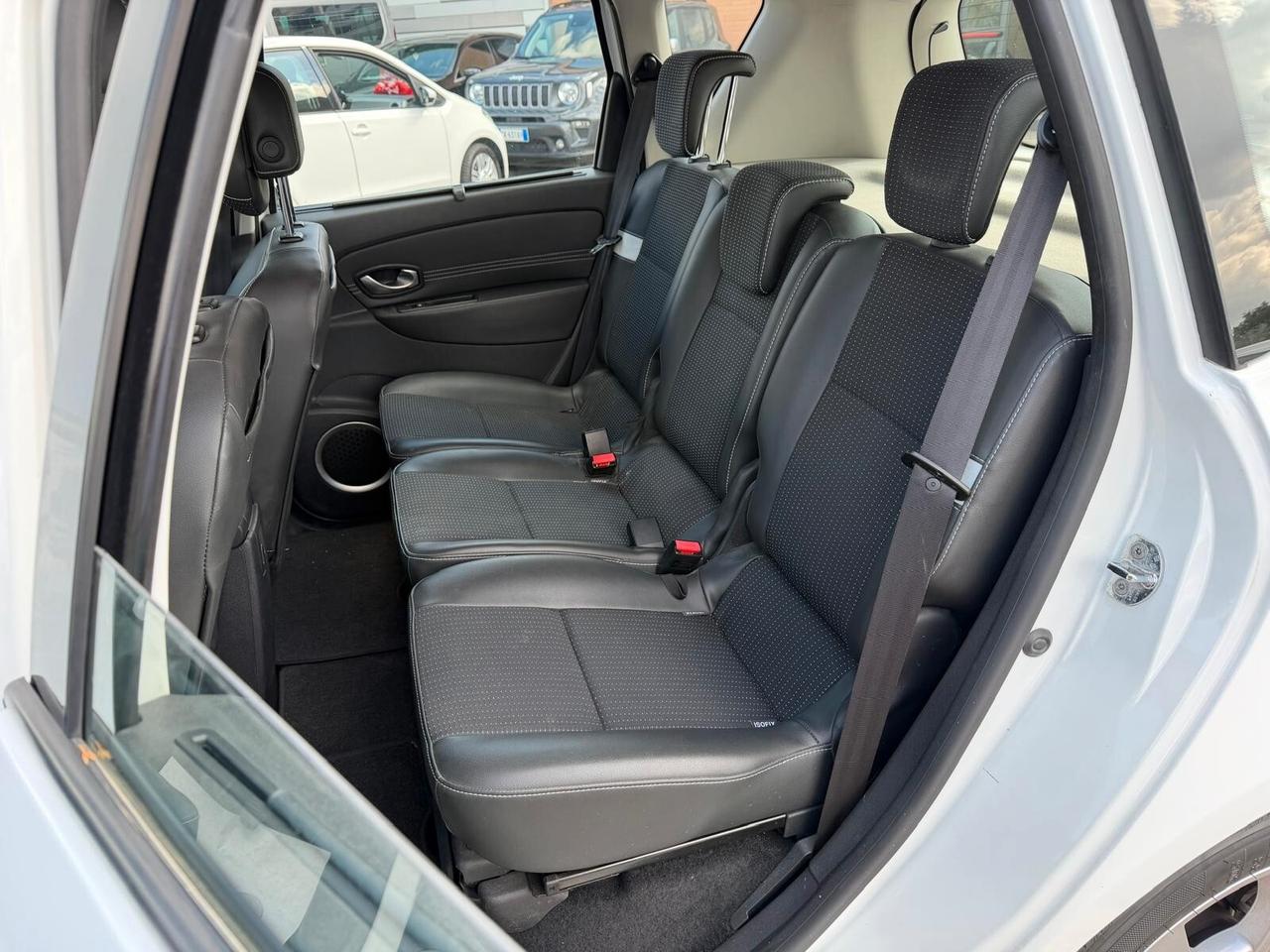 Renault Scenic XMOD 1.6 DCI 130CV LUXE 2011
