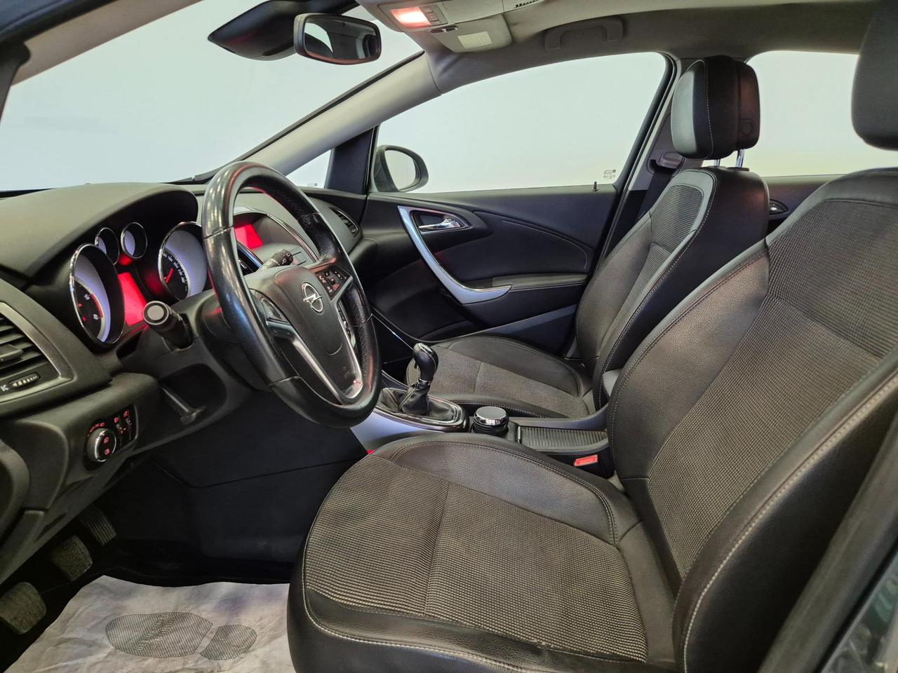 Opel Astra 5p 1.7 cdti Elective 125cv