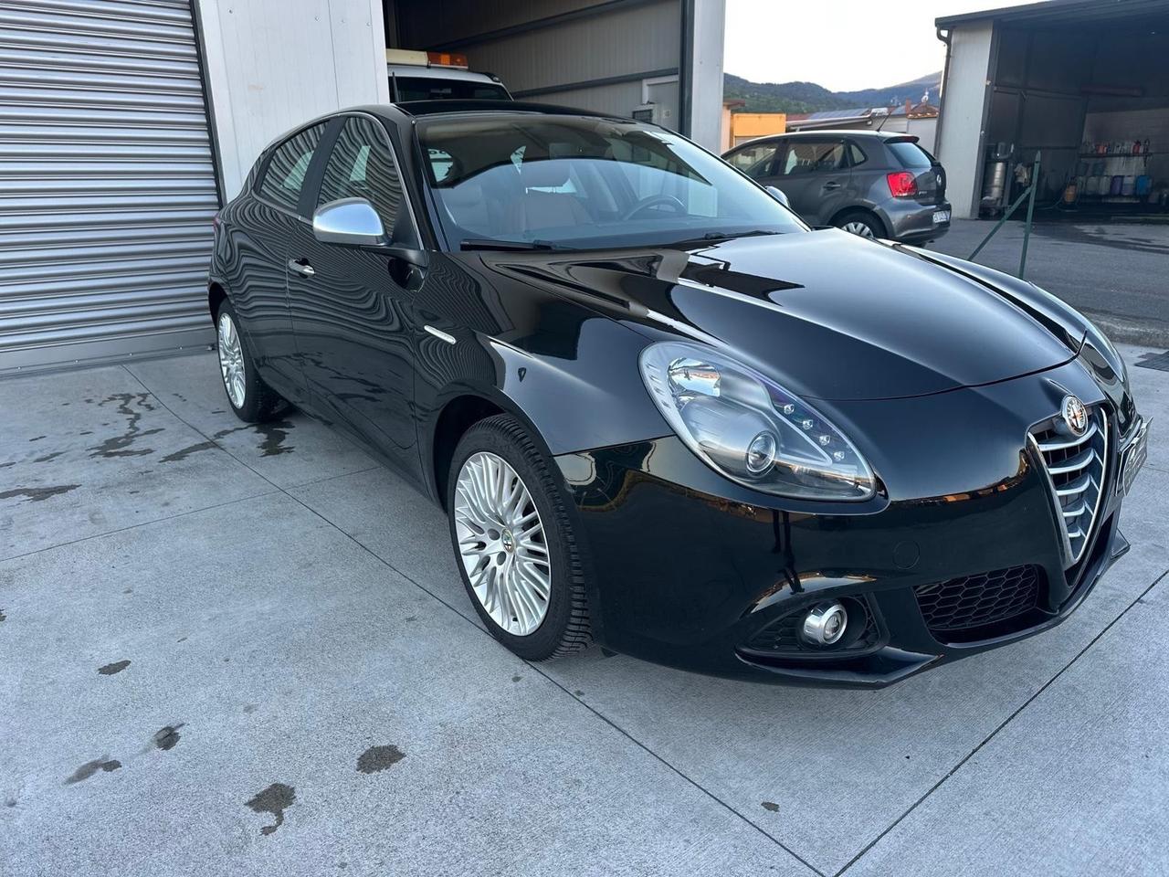 Alfa Romeo Giulietta 1.6 JTDm-2 105 CV Exclusive