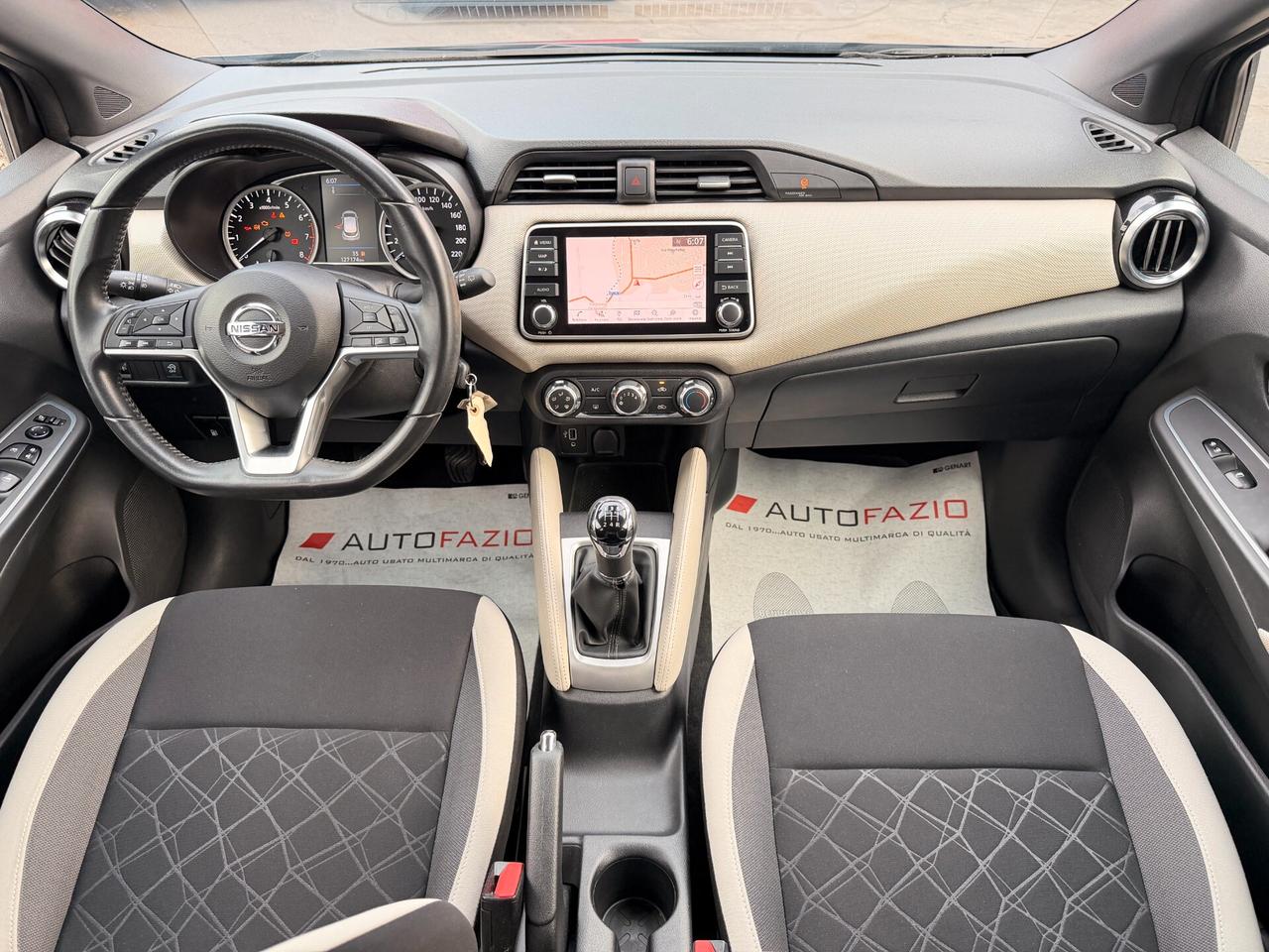 Nissan Micra IG-T 100 5 porte N-Connecta