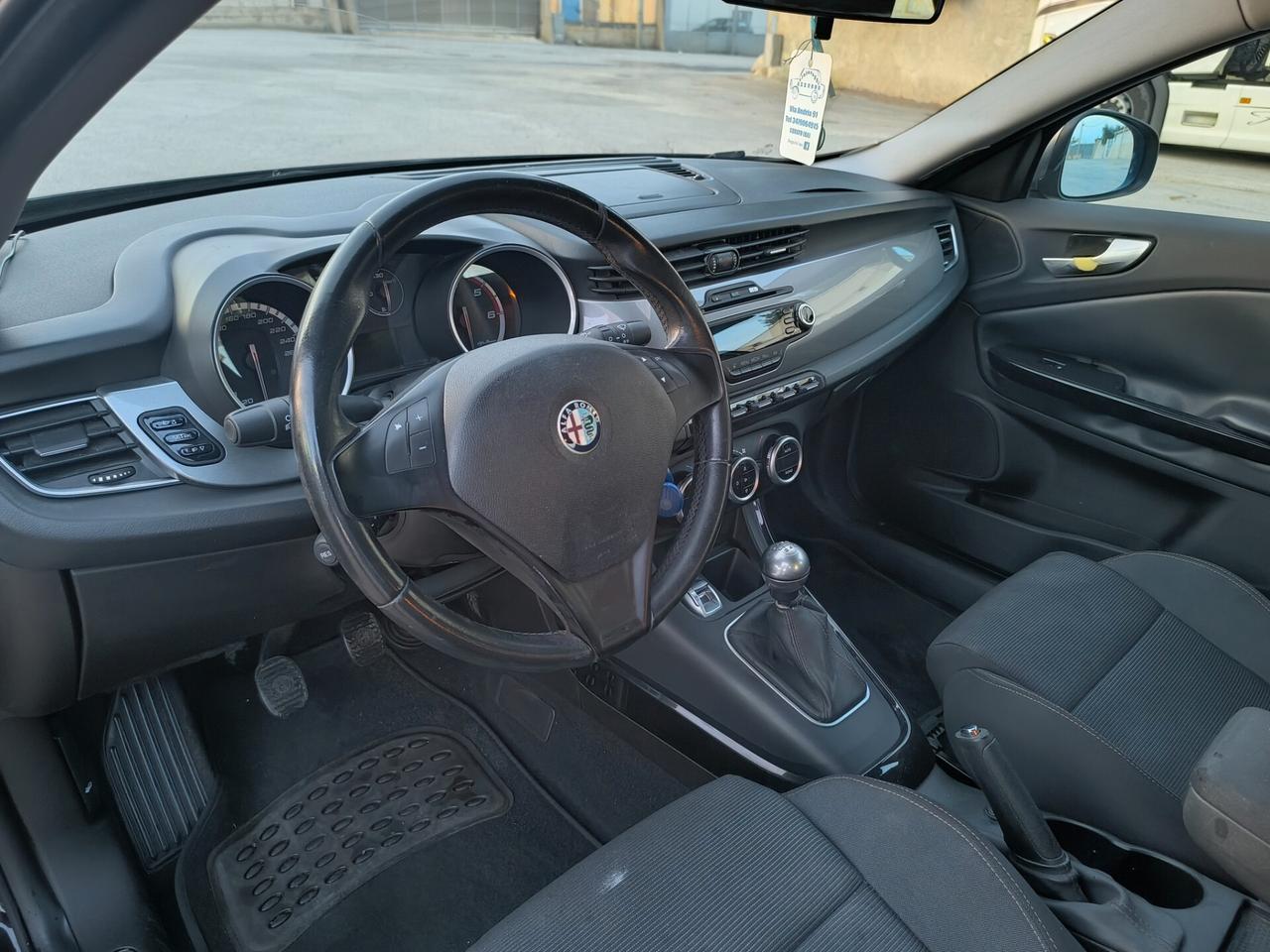 Alfa Romeo Giulietta 1.6 JTDm-2 105 CV Progression