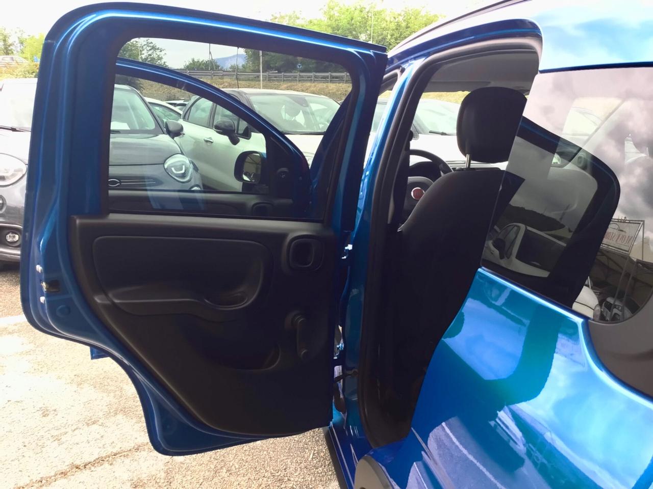 Fiat Panda Cross 1.0 FireFly Hybrid 5 Posti