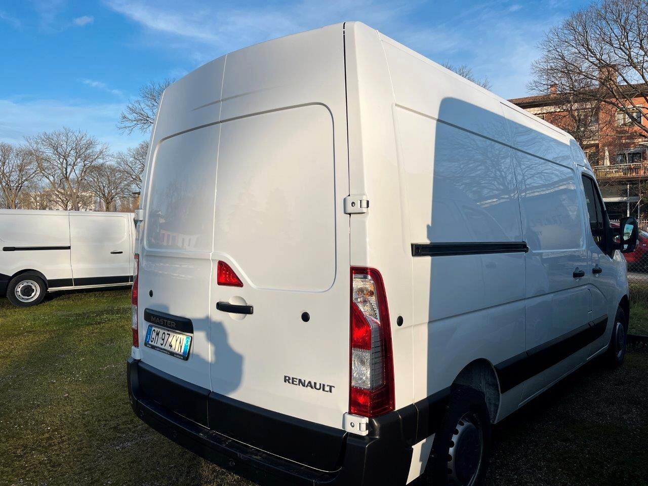 RENAULT MASTER T35 DCI 135 ICE L2 H2