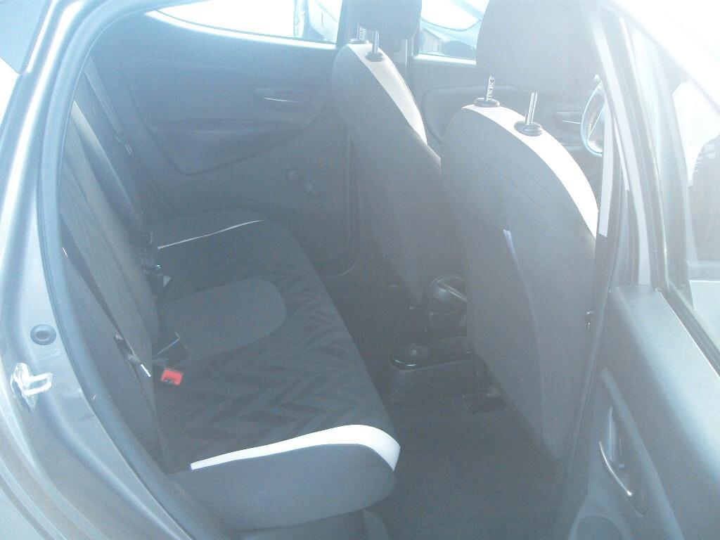 Lancia Ypsilon 1.2 69 CV Gold - 2016