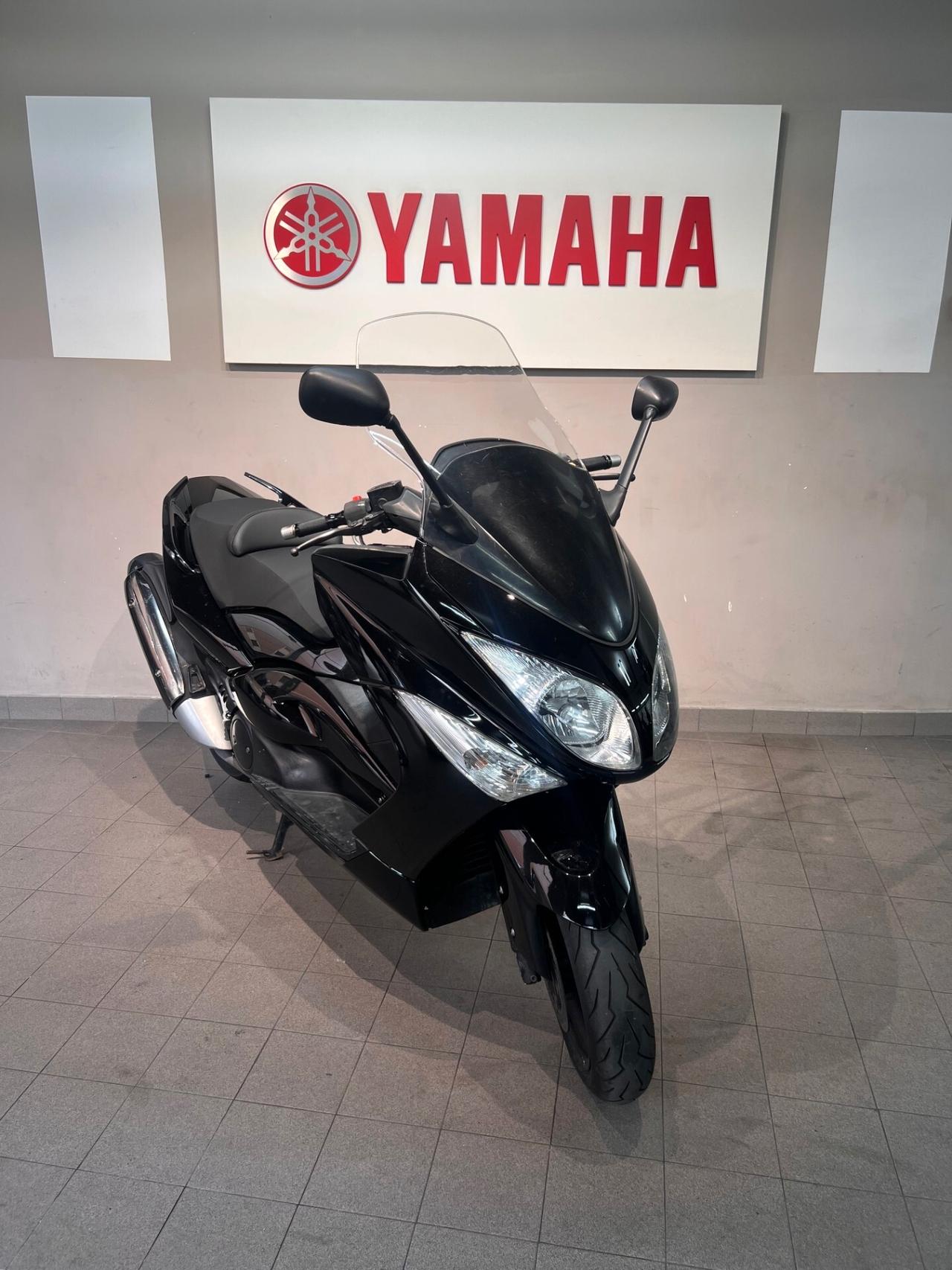 Yamaha T Max 500
