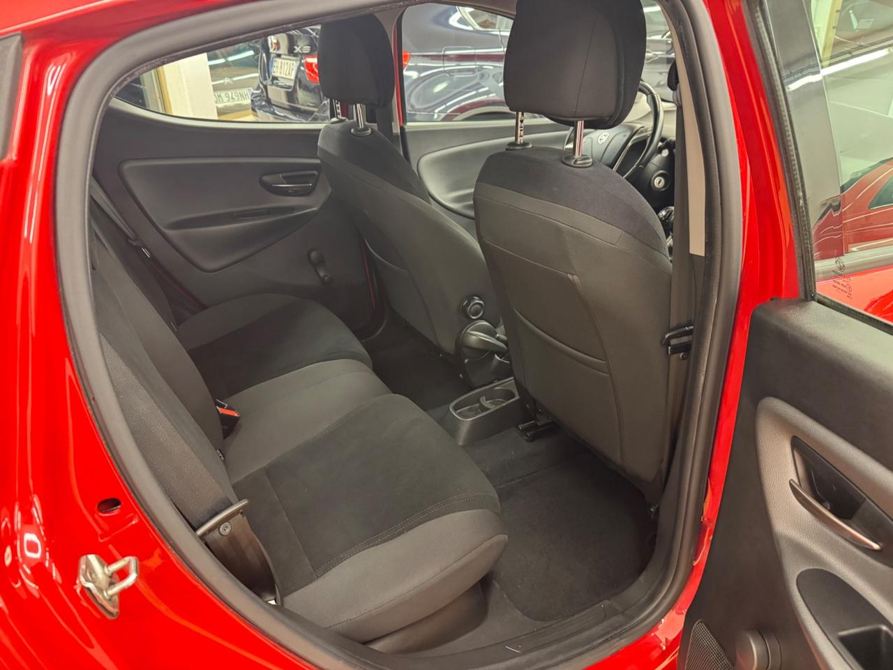 Lancia Ypsilon 1.3 MJT OK NEOPATENTATI