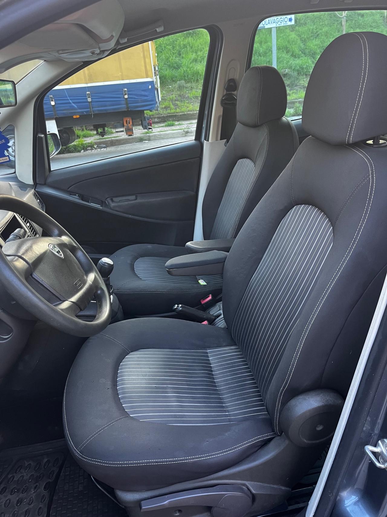 Lancia Musa 1.3 Mtj 90cv Restilyng 2008 PERMUTA