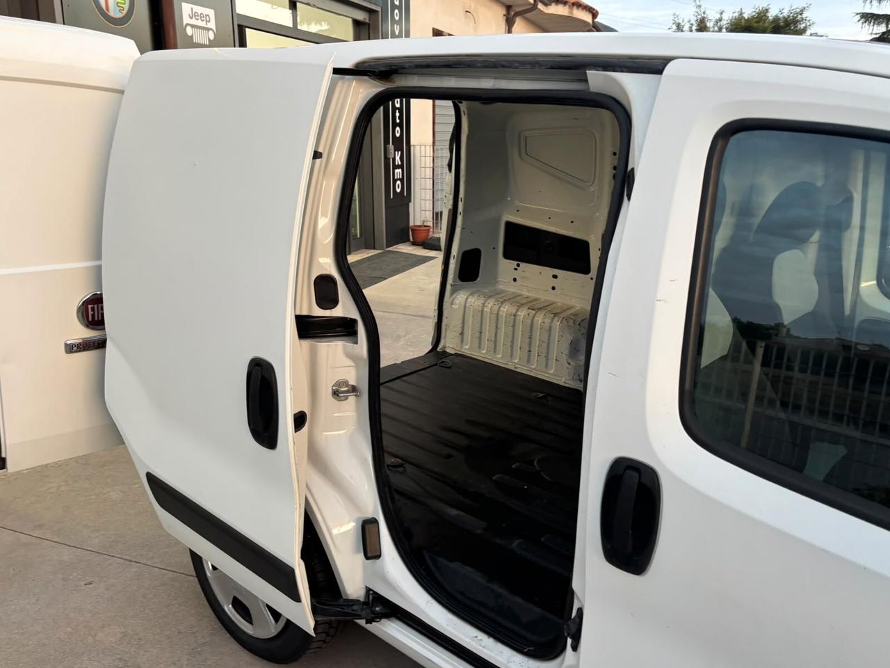 Fiat Fiorino 1.3 MJT 95CV Cargo SX N1
