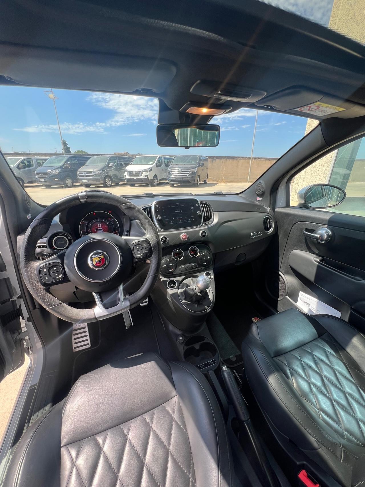 Abarth 595 1.4 Turbo T-Jet 165 CV Turismo