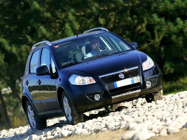 FIAT Sedici 1.6 16V 4x4 Emotion