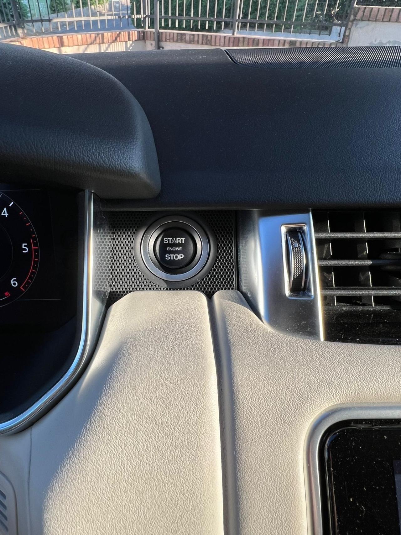 Land Rover Range Sport hse