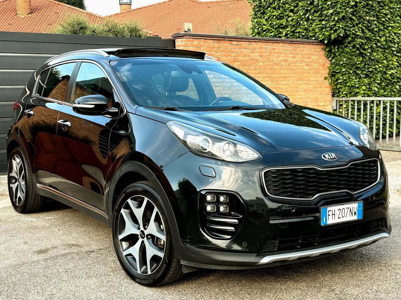 KIA SPORTAGE 1.7D aut-GTLine-Pelle,Tetto-FULL-2017