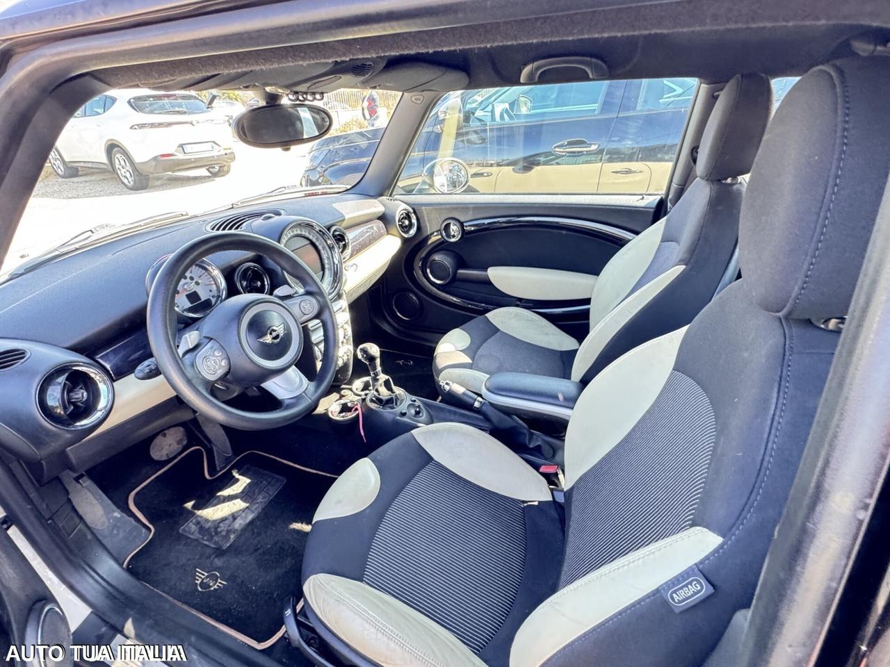 MINI COOPER D AUTOMATICA ADATTA NEOPATENTATI