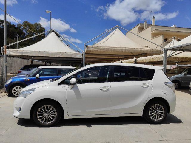 TOYOTA Verso 1.6 D-4D Active