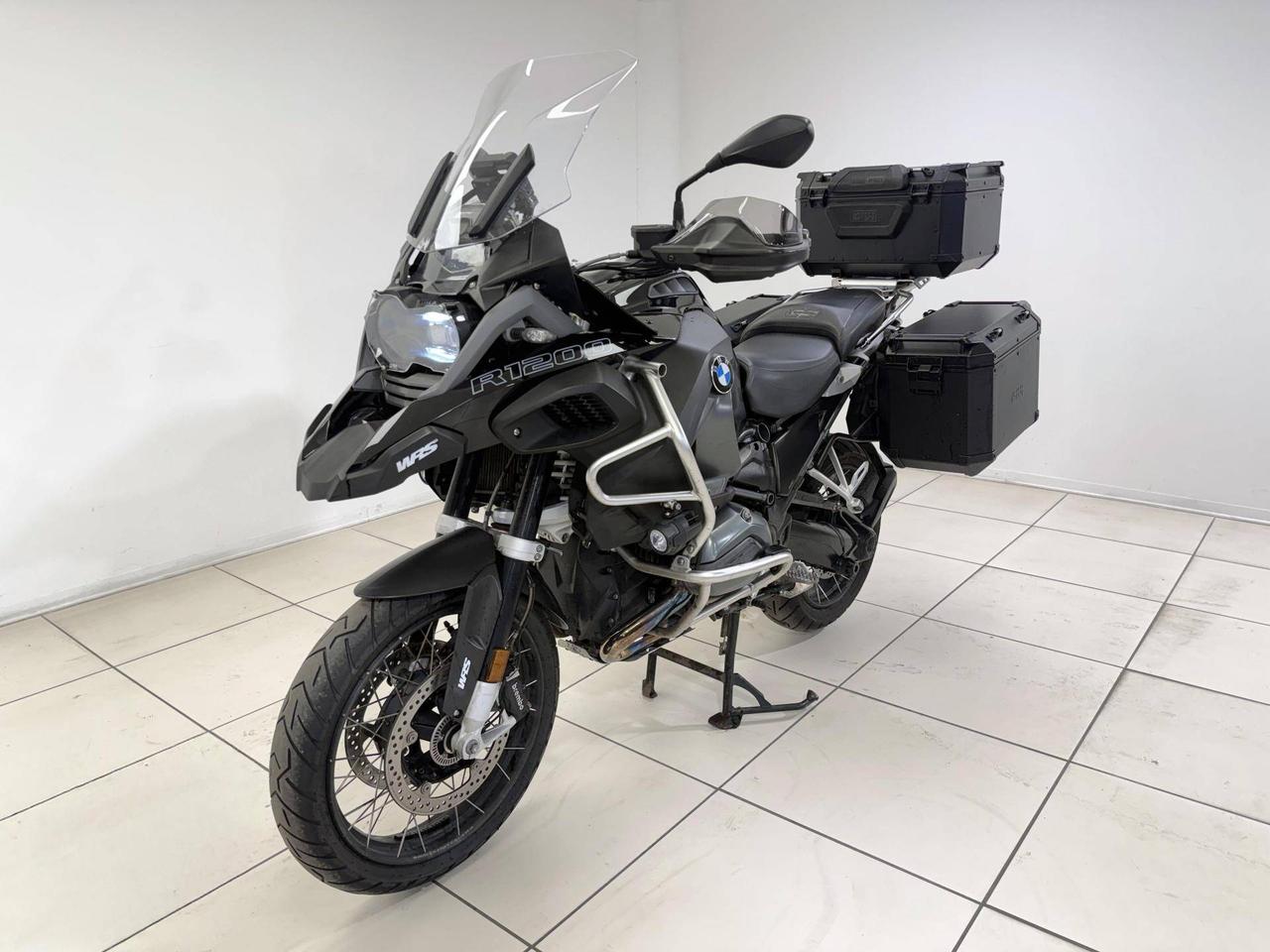 BMW R 1200 GS Adventure Triple Black