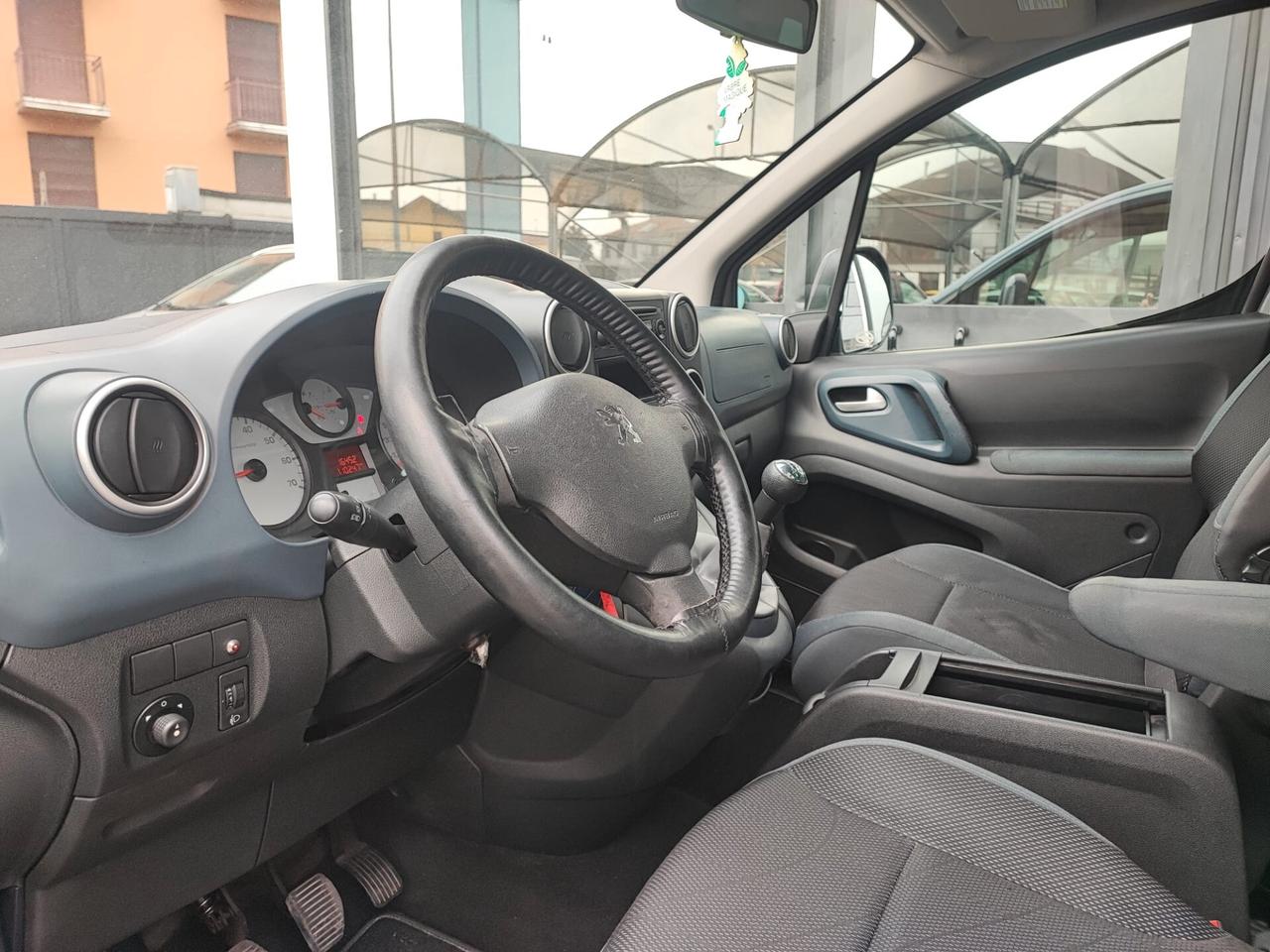 Peugeot Partner Tepee 1.6 VTi punterie rumorose