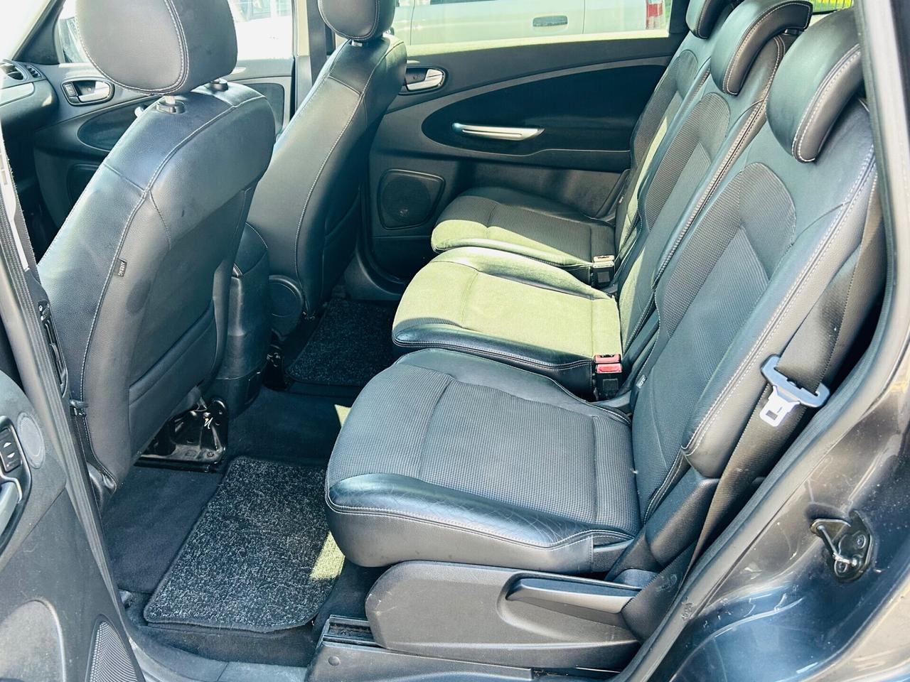 Ford S-Max 2.0 TDCi 140CV Titanium DPF