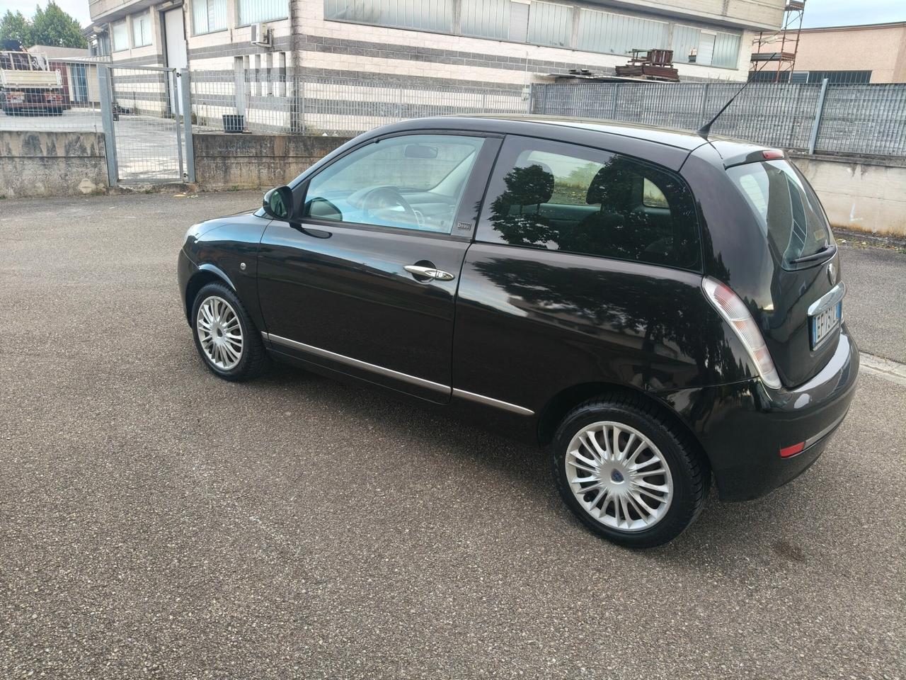 Lancia Ypsilon 1.2 del 2010 SOLO 109.000 KM