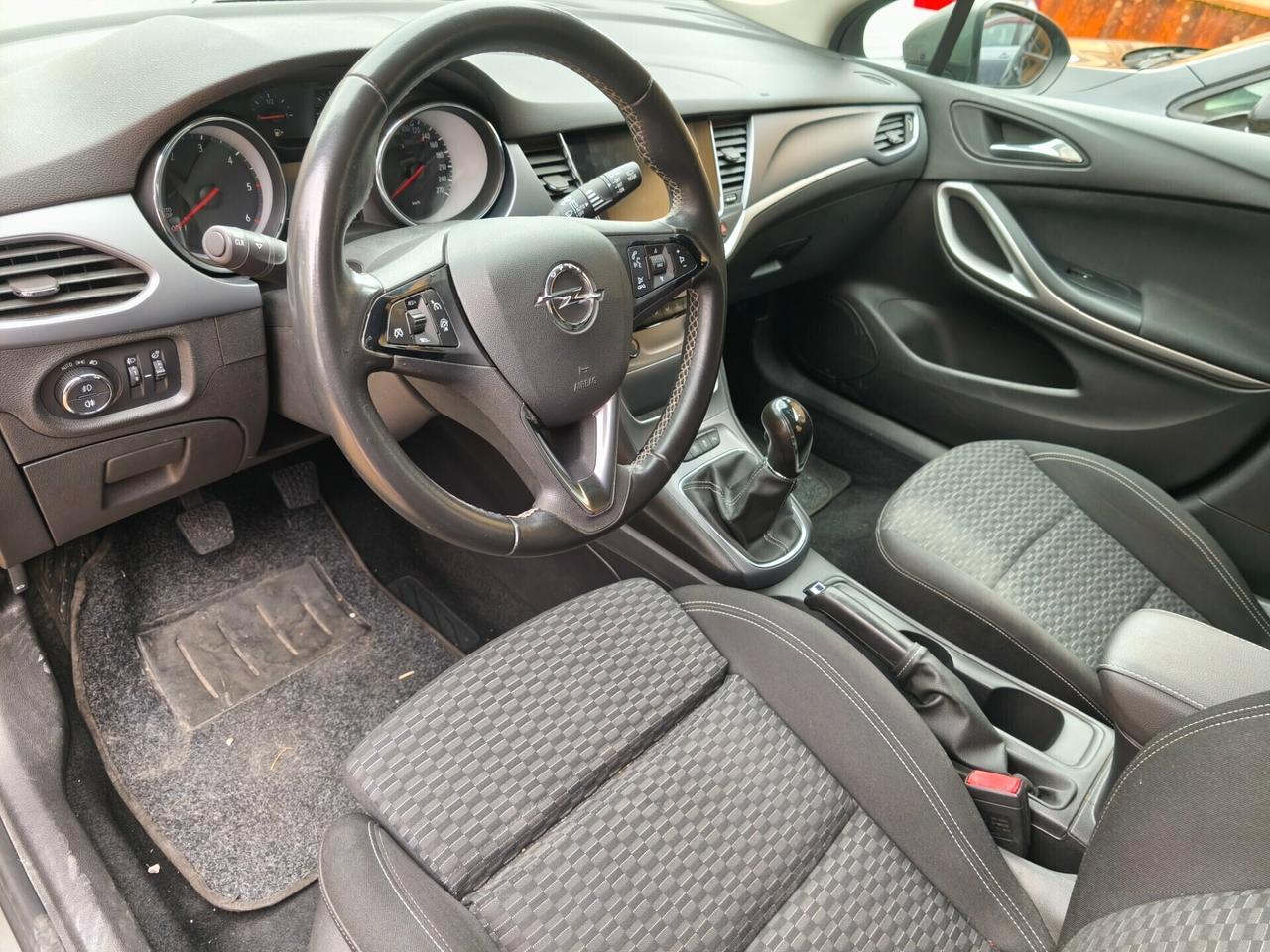 Opel Astra 1.6 CDTi 110 CV SW BUSINESS