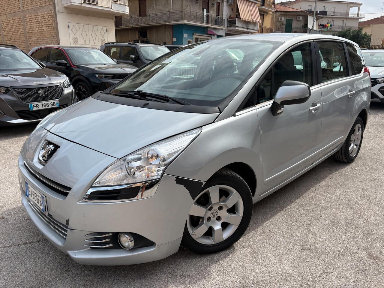 Peugeot 5008 1.6 HDi 112CV Premium