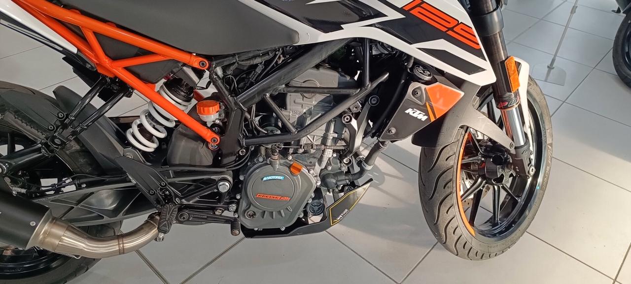 KTM DUKE 125 2019