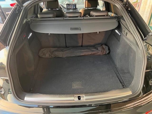 Audi Q5 Sportback 40 tdi Q. S-tronic, S line, 21", Matrix